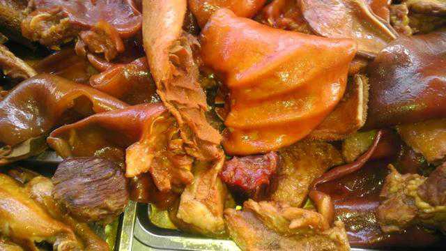 阜陽一鹵菜店兩老板為讓鹵肉鮮亮超限量添加食品添加劑被判刑！