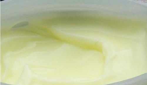 除了護(hù)膚，凡士林的作用和用途還有哪些？